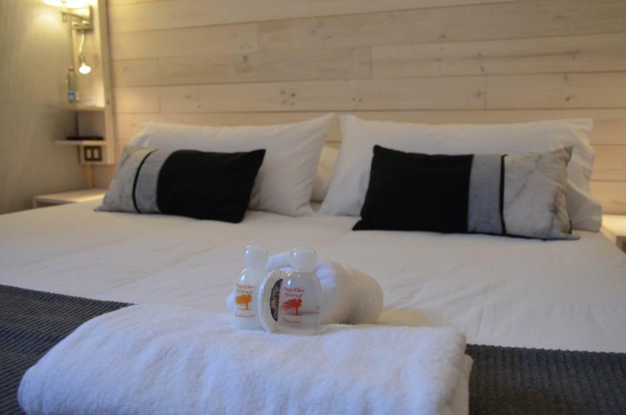 Hostal Boutique Puerta Roja Punta Arenas Bagian luar foto